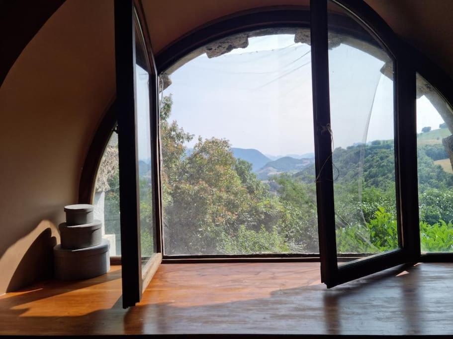 Chateau D'Uriage - Duplex Avec Terrasse Privative 생 마르탱 듀리아쥬 외부 사진